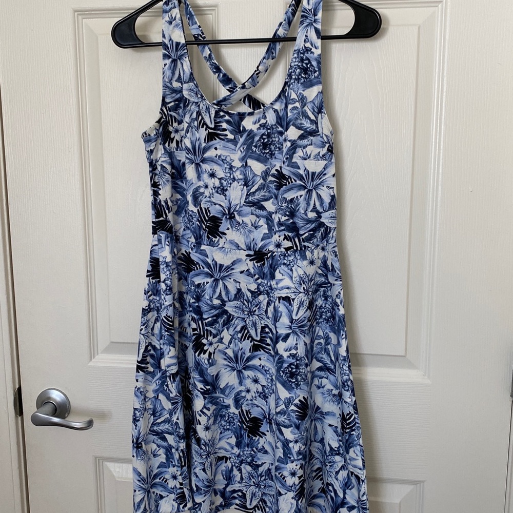 H&M Midi Dress - Picture 2 of 4